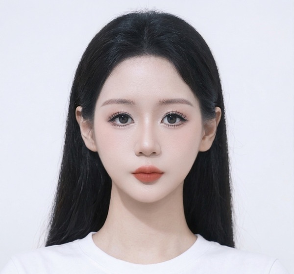 陈嘉玲的个人照片